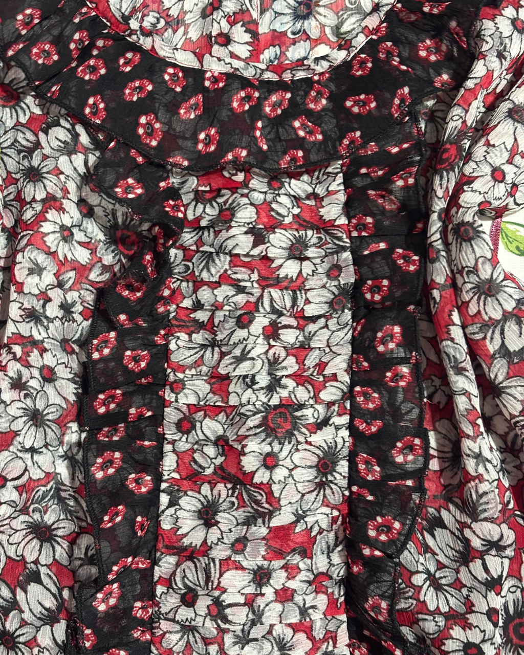 Boho inspired Miss Selfridges Petite shirt sleeve top size 10